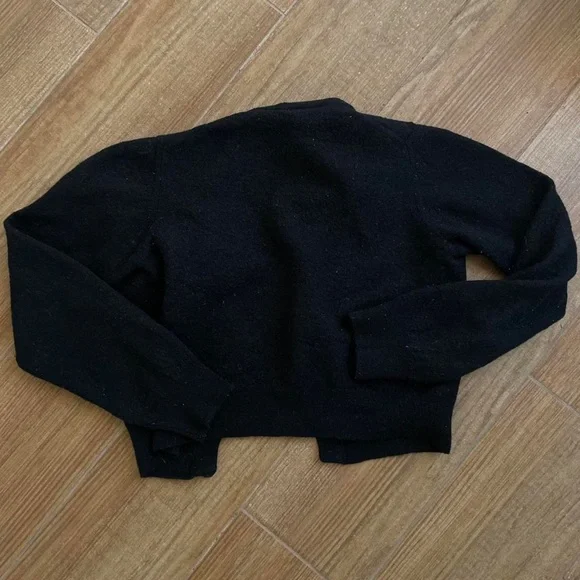 Vintage 1990’s Wool Dolce and Gabbana Mini Sweater - Picture 7 of 7